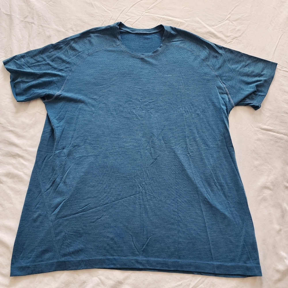 Lululemon Mens Tshirt XXL